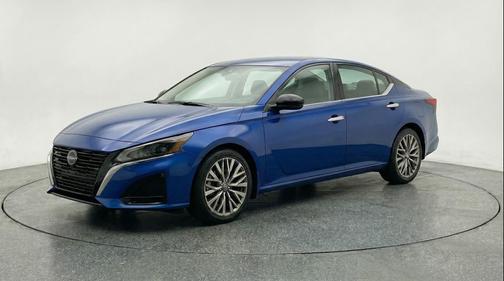 Bluestone Pearl 2025 Nissan Altima SV FWD