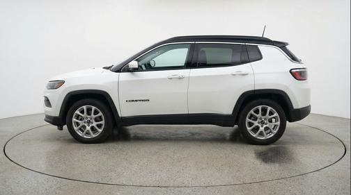 Bright White Clearcoat 2025 Jeep Compass Limited