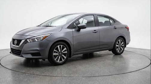 Gun Metallic 2025 Nissan Versa 1.6 SV