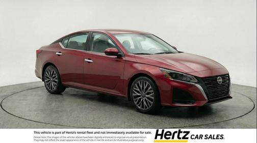 Garnet Pearl Metallic 2025 Nissan Altima SV FWD