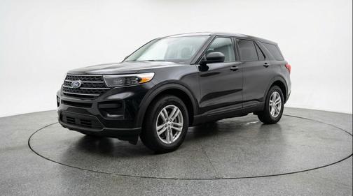Agate Black Metallic 2024 Ford Explorer XLT