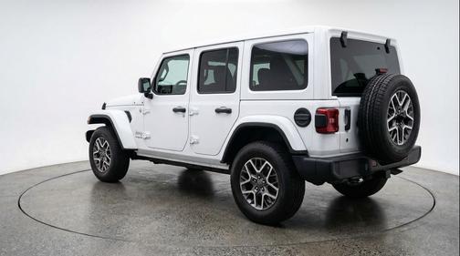 Bright White Clearcoat 2025 Jeep Wrangler 4-Door Sahara 4x4