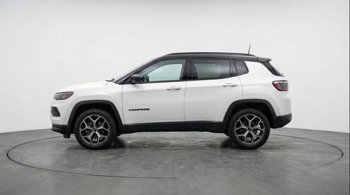 Bright White Clearcoat 2025 Jeep Compass Limited