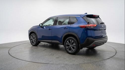 Deep Ocean Blue Pearl 2025 Nissan Rogue SV