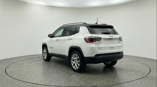 Bright White Clearcoat 2025 Jeep Compass Limited
