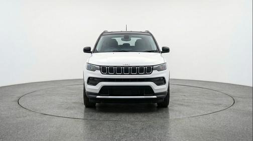 Bright White Clearcoat 2025 Jeep Compass Limited