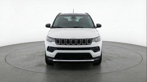 Bright White Clearcoat 2025 Jeep Compass Limited