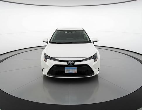 Ice Cap 2025 Toyota Corolla LE