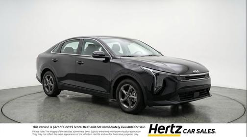 Aurora Black Pearl 2025 Kia K4 LXS