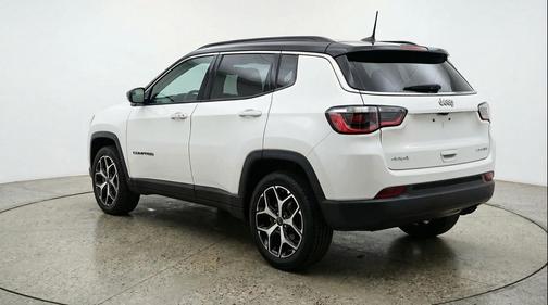 Bright White Clearcoat 2025 Jeep Compass Limited