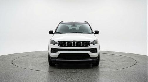 Bright White Clearcoat 2025 Jeep Compass Limited