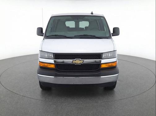 Summit White 2025 Chevrolet Express 3500 RWD 3500 Extended Wheelbase LT