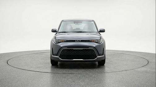 Gravity Gray 2025 Kia Soul LX