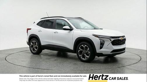 Summit White 2025 Chevrolet Trax LT