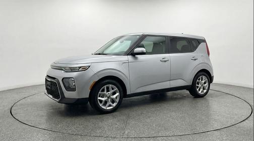 Steel Gray 2025 Kia Soul LX