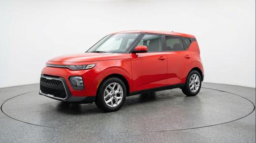 Inferno Red 2025 Kia Soul LX