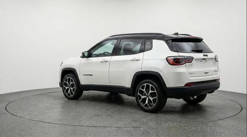 Bright White Clearcoat 2025 Jeep Compass Limited