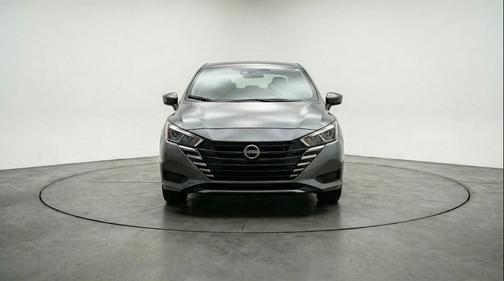 Gun Metallic 2025 Nissan Versa 1.6 SV