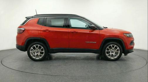 Red Hot Pearlcoat 2025 Jeep Compass Limited