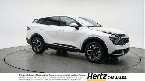 Glacial White Pearl 2025 Kia Sportage LX