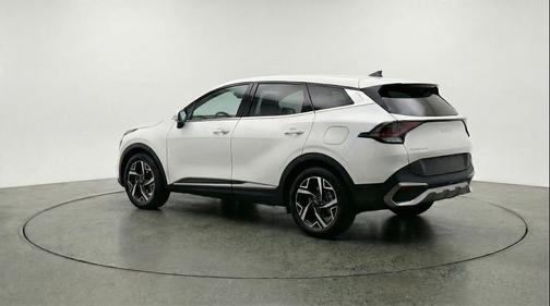 Glacial White Pearl 2025 Kia Sportage LX