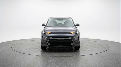 Gravity Gray 2025 Kia Soul LX
