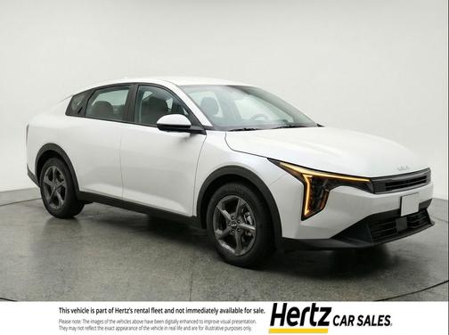 Snow White Pearl 2025 Kia K4 LXS