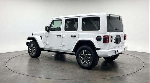 Bright White Clearcoat 2025 Jeep Wrangler 4-Door Sahara 4x4