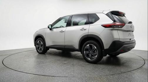 Brilliant Silver Metallic 2025 Nissan Rogue SV