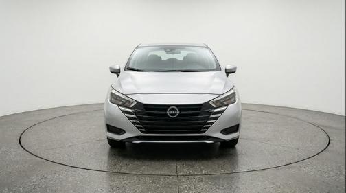 Brilliant Silver Metallic 2025 Nissan Versa 1.6 SV