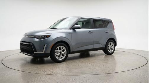 Steel Gray 2025 Kia Soul LX