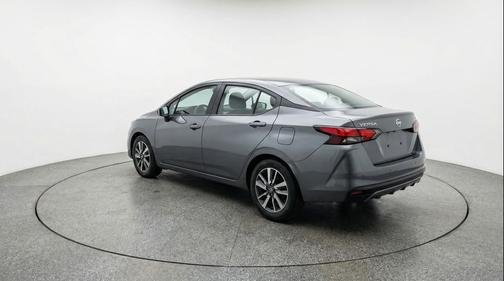Gun Metallic 2025 Nissan Versa 1.6 SV