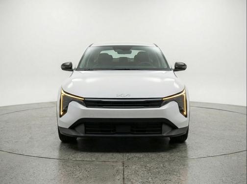 Snow White Pearl 2025 Kia K4 LXS