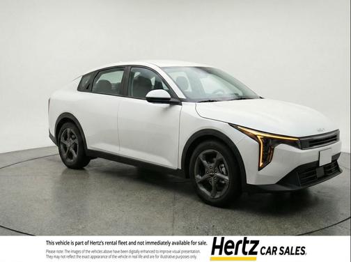 Snow White Pearl 2025 Kia K4 LXS