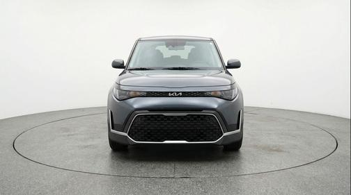 Gravity Gray 2025 Kia Soul LX