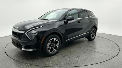 Fusion Black 2025 Kia Sportage LX