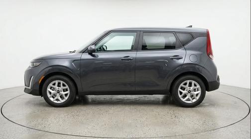 Gravity Gray 2025 Kia Soul LX