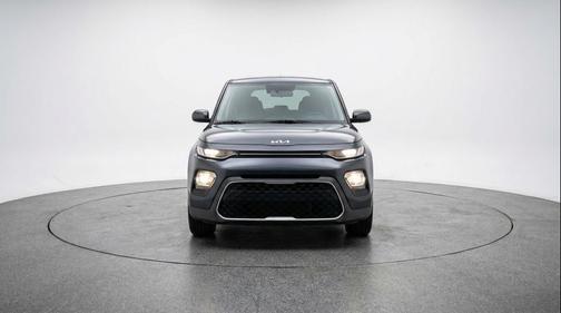 Gravity Gray 2025 Kia Soul LX
