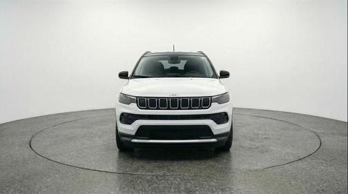 Bright White Clearcoat 2025 Jeep Compass Limited