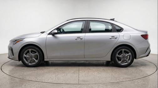Steel Gray 2025 Kia K4 LXS