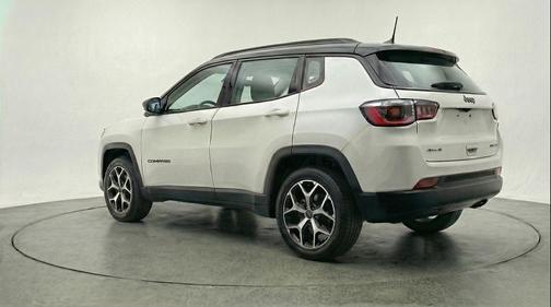 Bright White Clearcoat 2025 Jeep Compass Limited