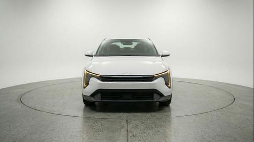 Snow White Pearl 2025 Kia K4 LXS