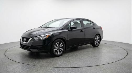 Super Black 2025 Nissan Versa 1.6 SV