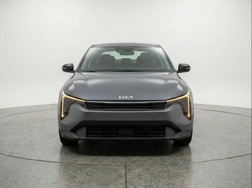 Interstellar Gray 2025 Kia K4 LXS