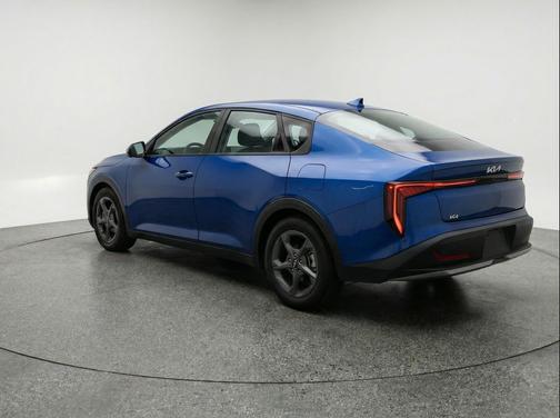 Deep Sea Blue 2025 Kia K4 LXS