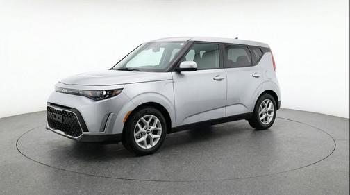 Steel Gray 2025 Kia Soul LX