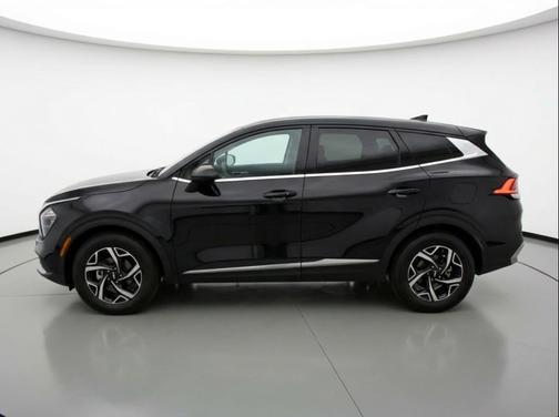 Ebony Black 2025 Kia Sportage LX