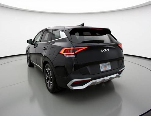 Ebony Black 2025 Kia Sportage LX