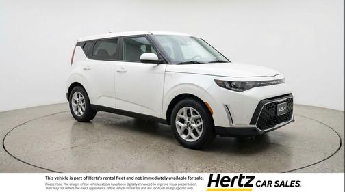 Snow White Pearl 2025 Kia Soul LX