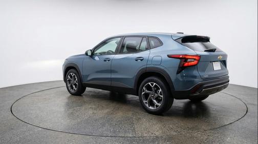 Gray 2025 Chevrolet Trax LT